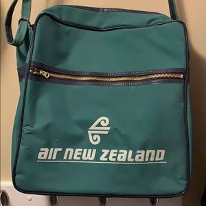 Vintage Air New Zealand travel bag